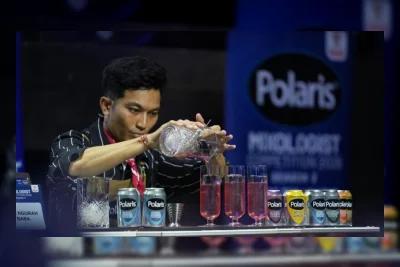 Mengenal Profesi Mixologist, Peracik Minuman yang Kini Makin Diburu Industri F&B