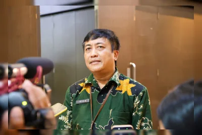 Bayi Baru Lahir di Surabaya Langsung Dapat Tiga Dokumen Adminduk Gratis