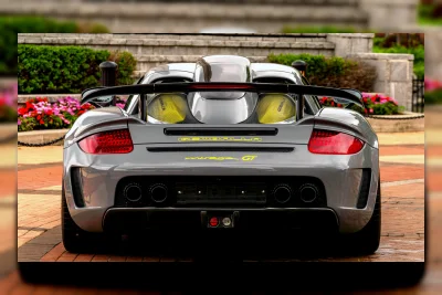 Porsche Carrera GT Dimodifikasi Ekstrem Gemballa Mirage GT Dilelang