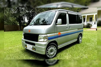 Honda Vamos Bekas Berpenggerak Roda Belakang Hadir di Pasar Lelang