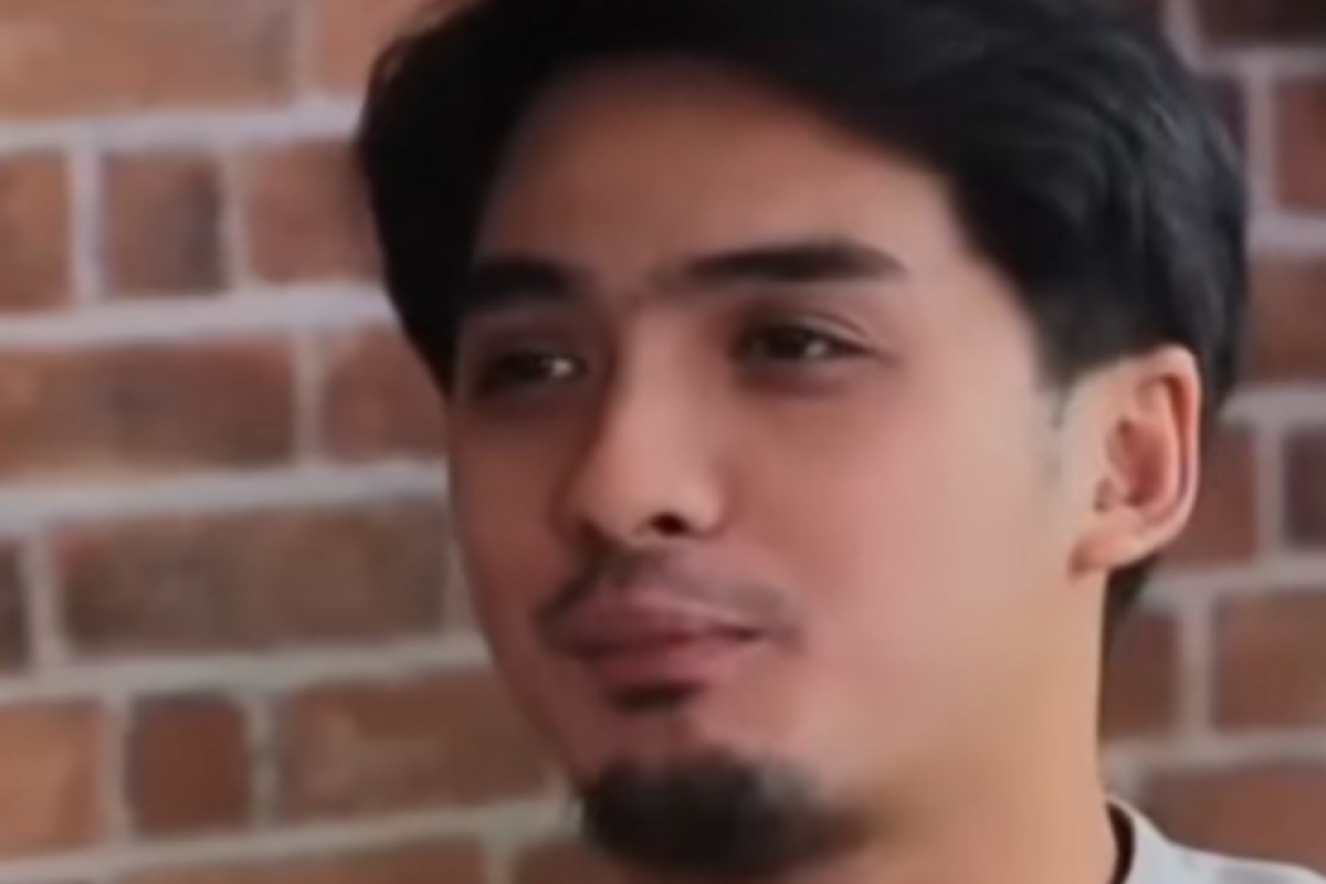 Video Diduga Ricky Harun Karaoke dengan LC Tuai Perbincangan Warganet  Usai12 Tahun Pernikahan dengan Herfiza Novianti