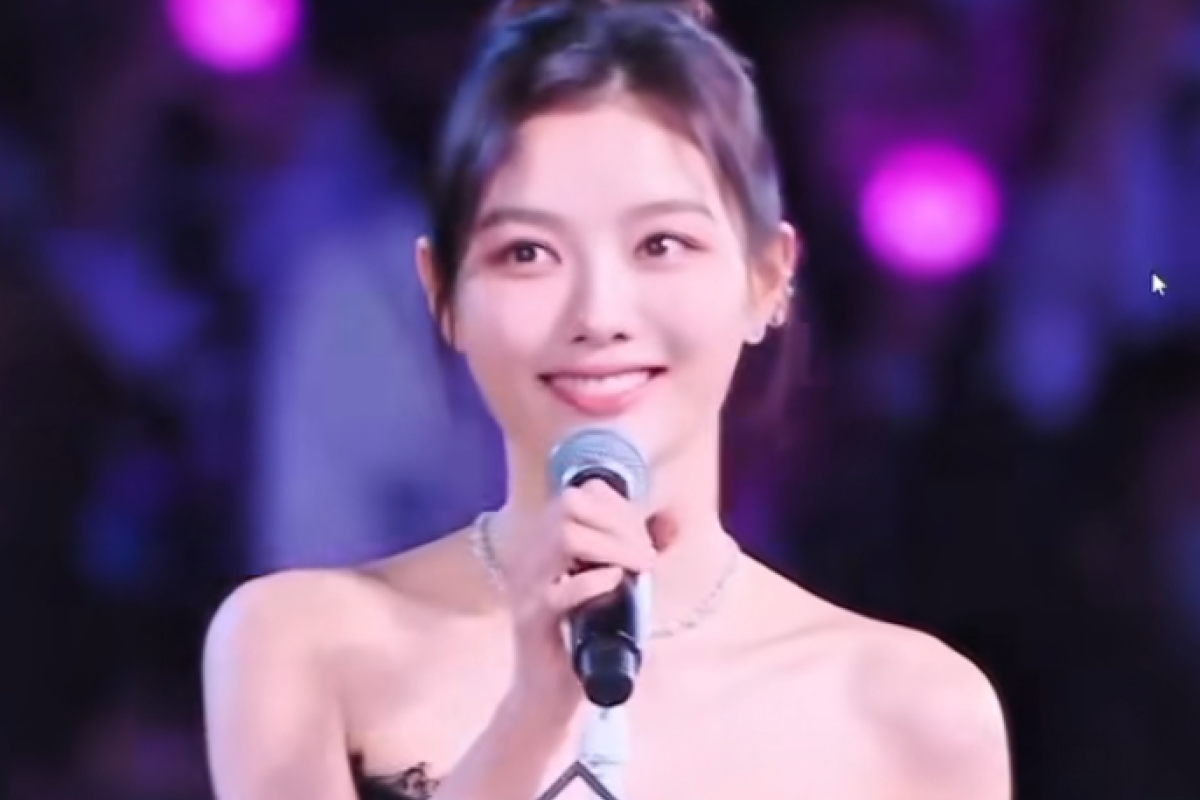 Kim Yoo Jung Curi Perhatian! Inilah Daftar Lengkap Pemenang Asia Artist Awards 2025 