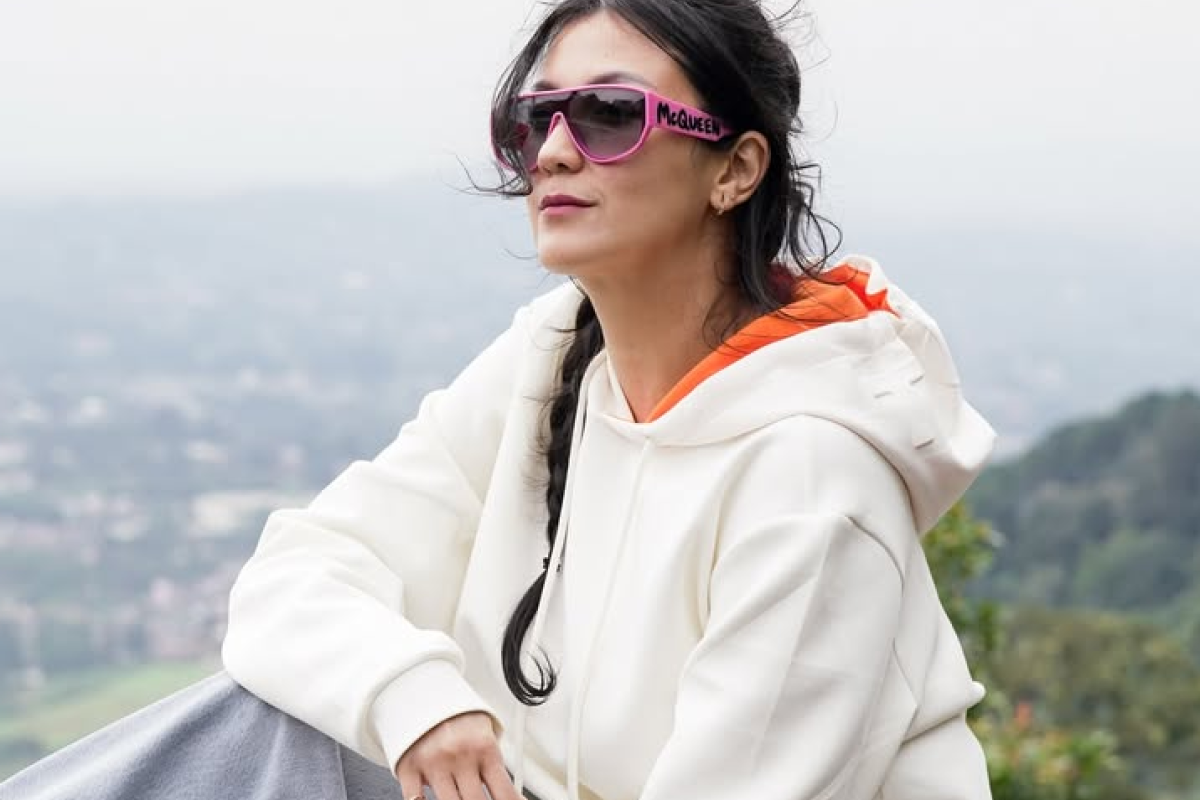 Sharena Delon Disorot Usai Jual Barang Preloved, Warganet Pertanyakan Kelayakan Barang