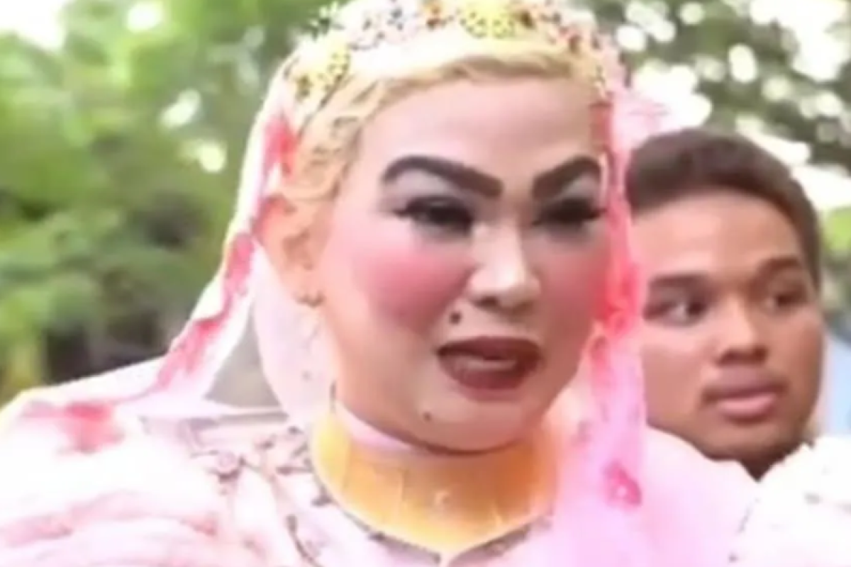 Istri Gubernur Kaltim Syarifah Suraidah Viral Dijuluki Nyonya Menir Usai Sorotan Mobil Dinas Rp8,5 Miliar