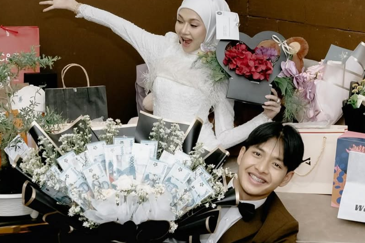 Curhat Pilu Aya, Influencer Malaysia, Bongkar Perselingkuhan Suami dengan Sahabat Sendiri: Kisah yang Menggetarkan Hati dan Viral di Media Sosial