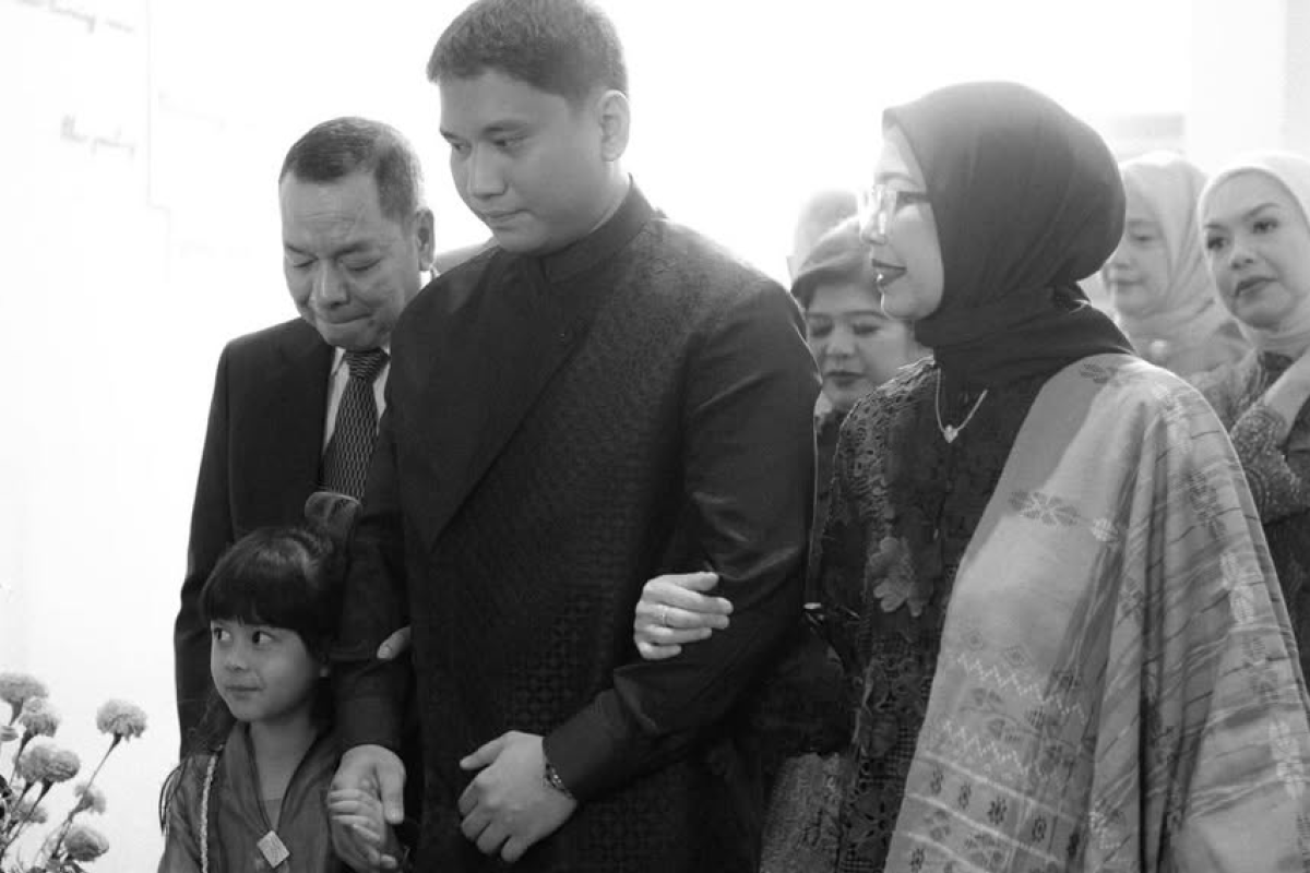 Ilham Syahadrptra Anaknya Siapa? Inilah Sosok yang Resmi Bertunangan dengan Sakina Tama Anak Mantan Menteri Pariwisata Wishnutama, Bukan Orang Sembarangan?