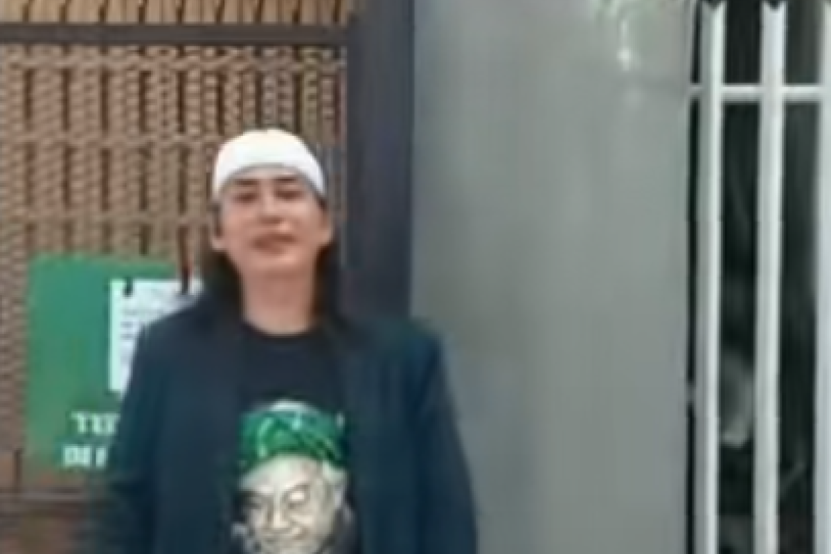Profil Tampang Pak Yono Sosok yang Memberikan Rumah Seharga Rp600 Juta untuk Sahara yang Bersiteru dengan Yai Min
