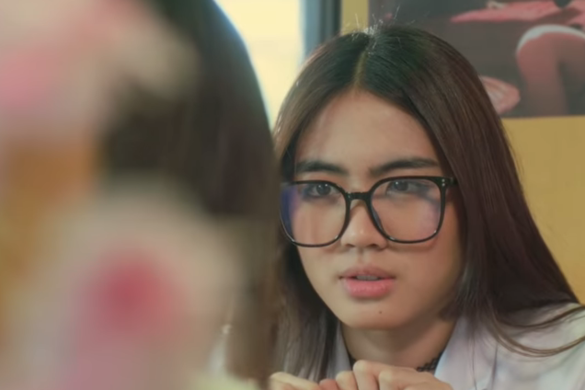 Azi Acosta kembali Tamil Lewat Film Semi Filipina Terbaru Pantasya Ni