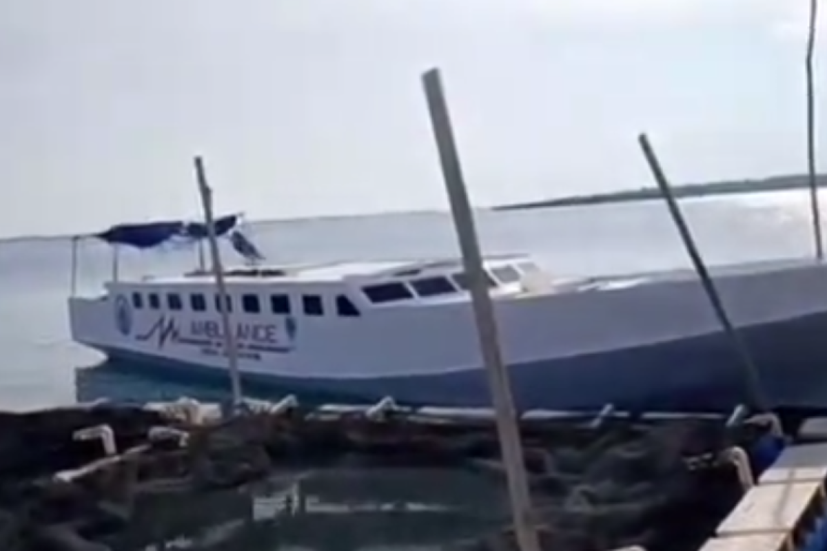 Kapal Ambulans Pangkep yang Hilang 11 Hari Akhirnya Ditemukan di Selat Madura – Seluruh Awak Selamat dalam Kondisi Sehat