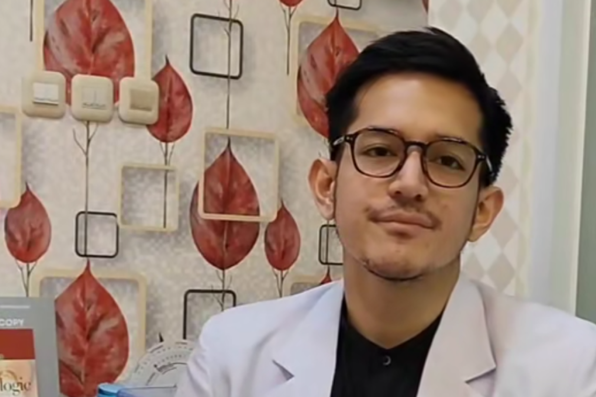 Profil Tampang dr. Irwin Lamtota, Sp.OG yang Viral Usai Komentari Perbincangan Rahim Copot di Media Sosial, Lengkap: Umur, Agama dan Akun IG