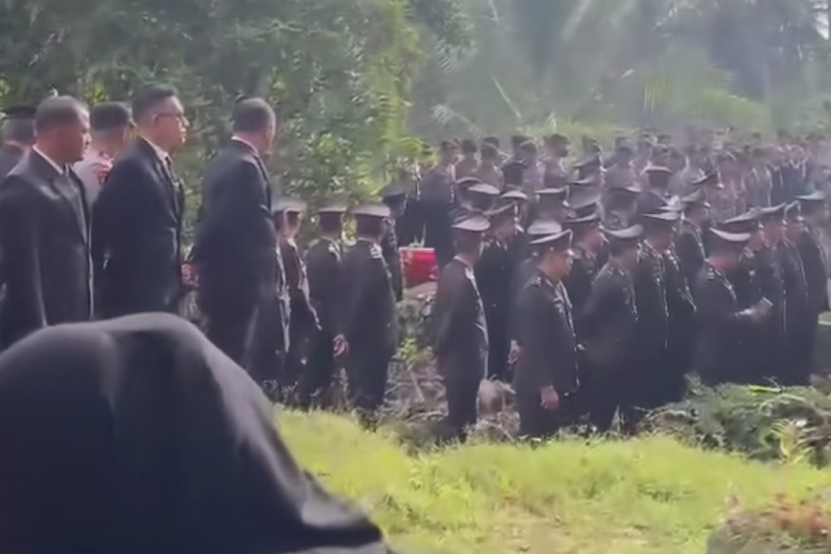 Siapa Briptu Rizka Sintiyani? Tersangka Pembunuhan Suaminya Sendiri Brigadir Polisi Esco Faska Relly Diduga Akibat Konflik Rumah Tangga dan Orang Ketiga