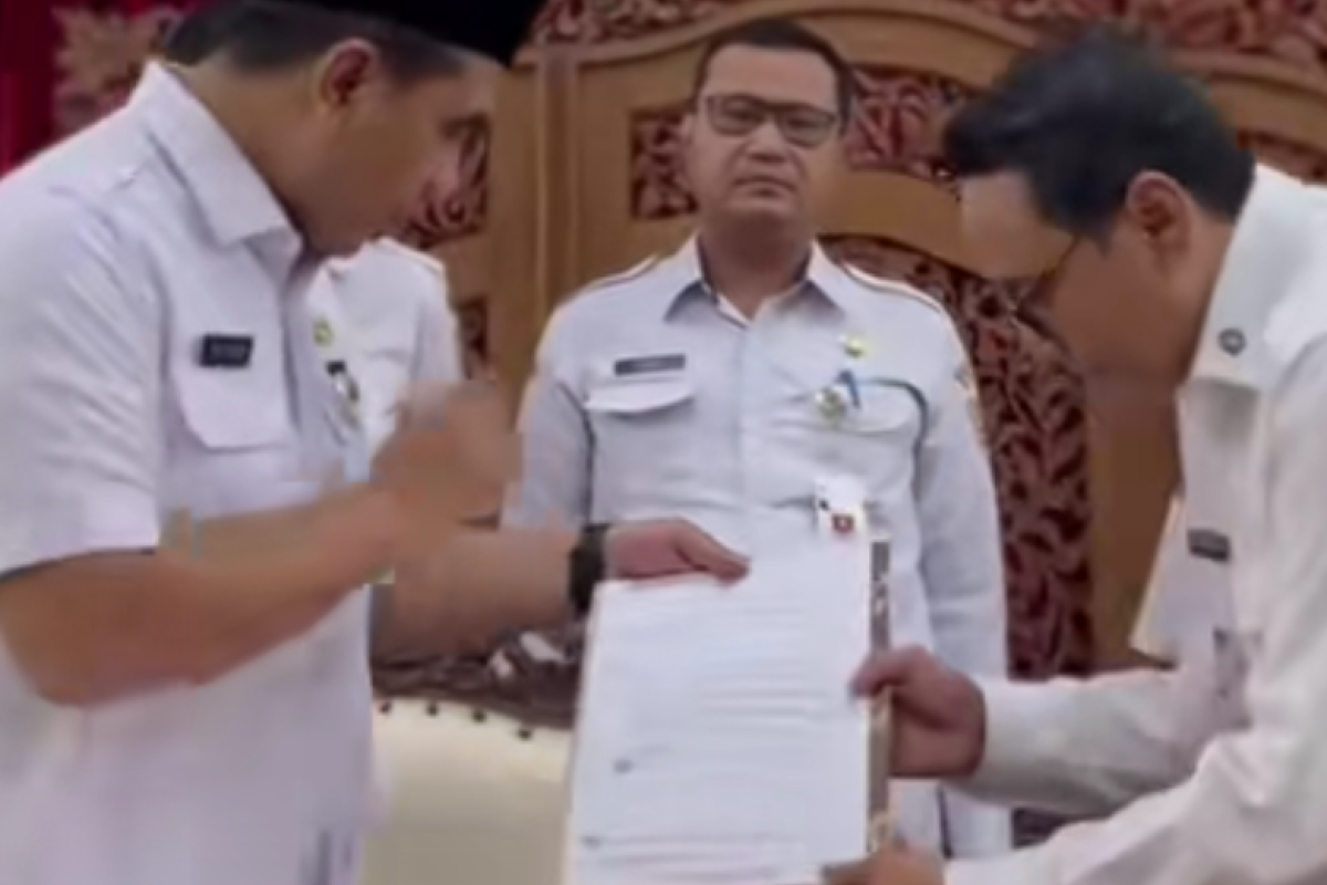 Risma Ardhi Chandra Resmi Menjabat Plt Bupati Pati Usai Sudewo Terjerat KPK