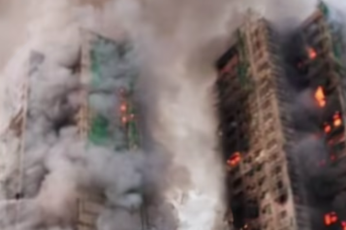 Tragedi Wang Fuk Court: Kebakaran Mematikan di Hong Kong Tewaskan 55 Orang, Ratusan Masih Hilang—Dua WNI Jadi Korban