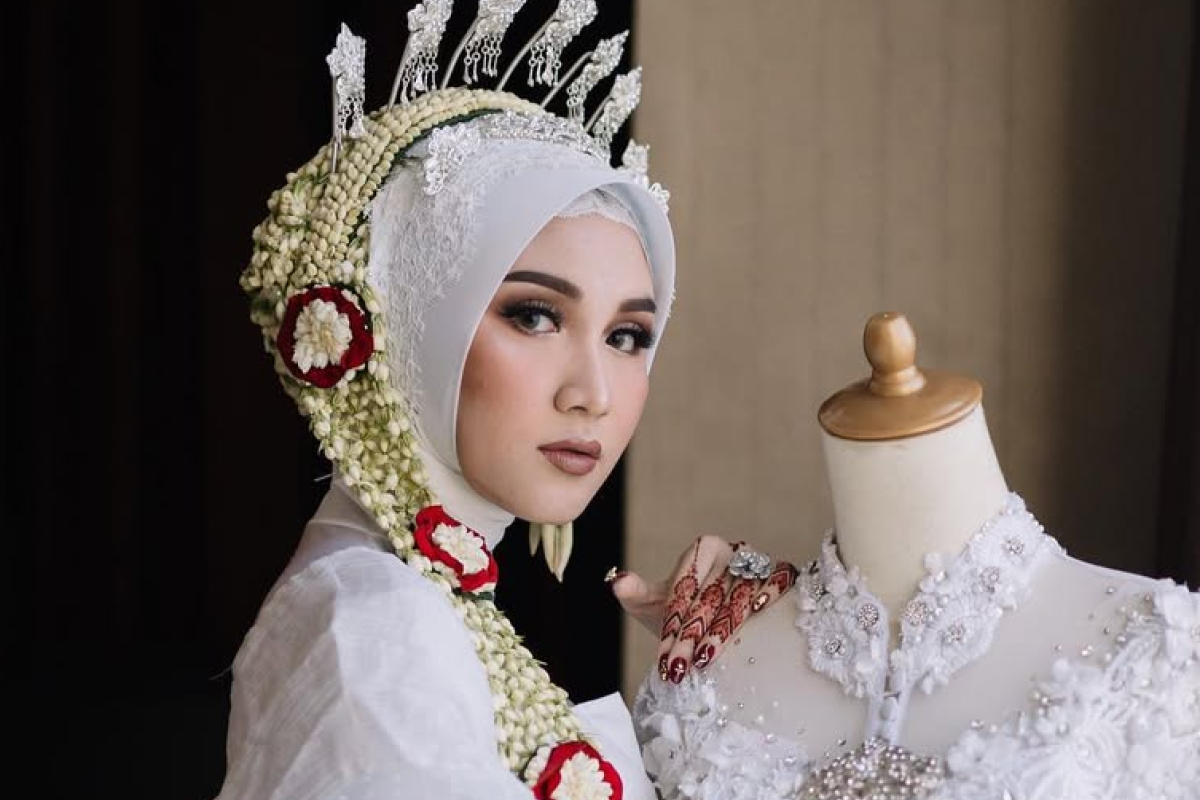 Siapa Dewi Laila Mubarokah? Atlet Tembak Hamil 4 Bulan yang Harumkan Indonesia dengan Dua Emas SEA Games 2025