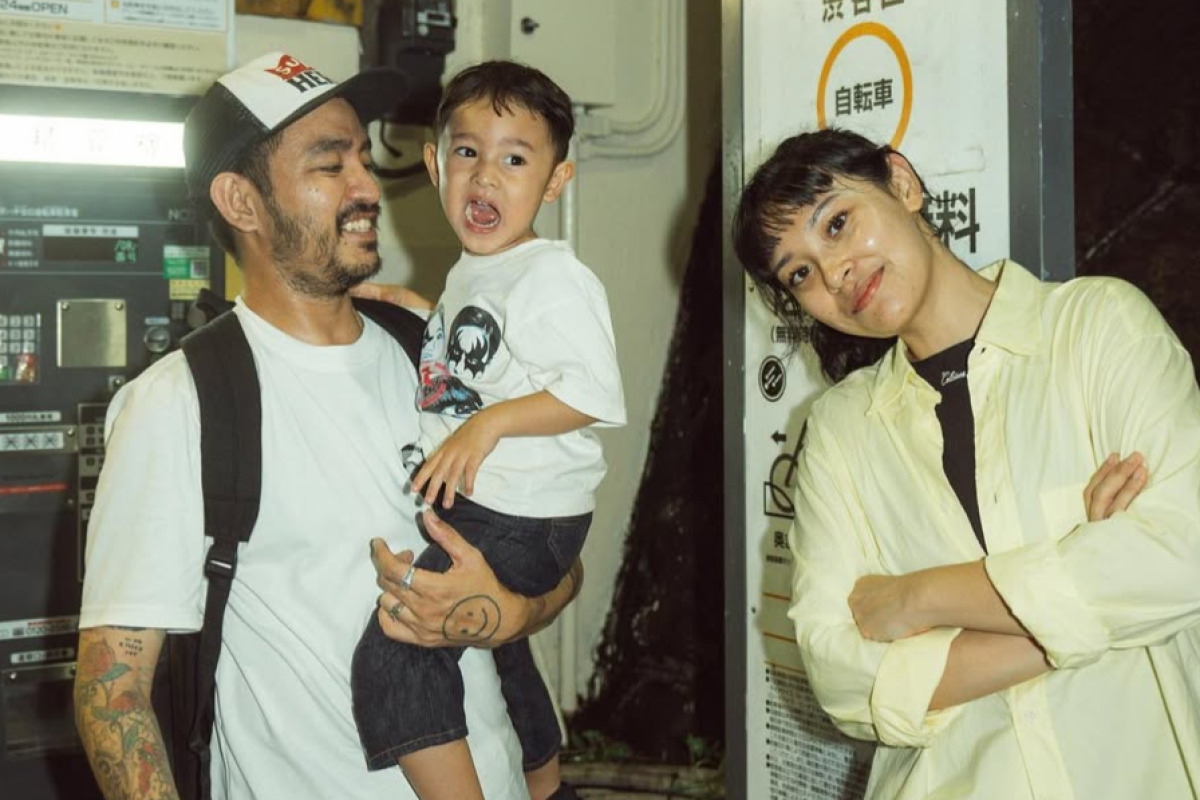 Selisih Umur  Alya Putrii dan  Mohan Hazian Berapa? Inilah Biodata Pemilik Brand Thanksinsomnia yang Terseret Kasus Pelecehan