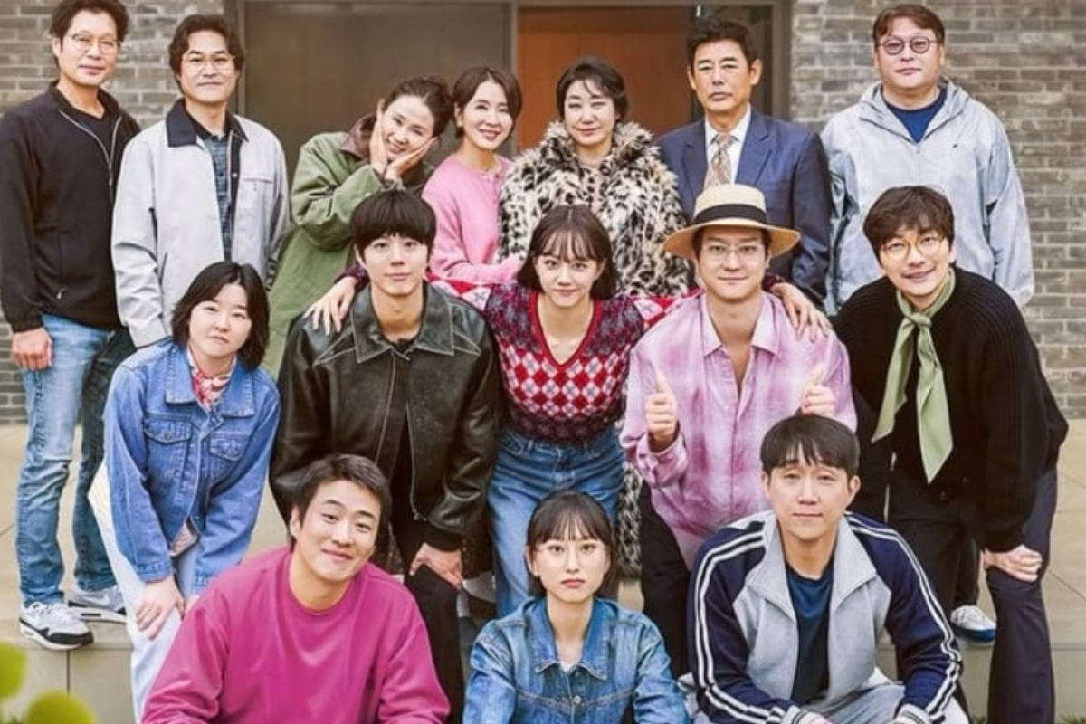 Reply 1988 Rayakan 10 Tahun dengan Spesial Anniversary yang Bikin Fans Haru Tayang 19 Desember 2025: Hyeri  dan Ryu Jun Yeol  Lakukan Syuting Terpisah