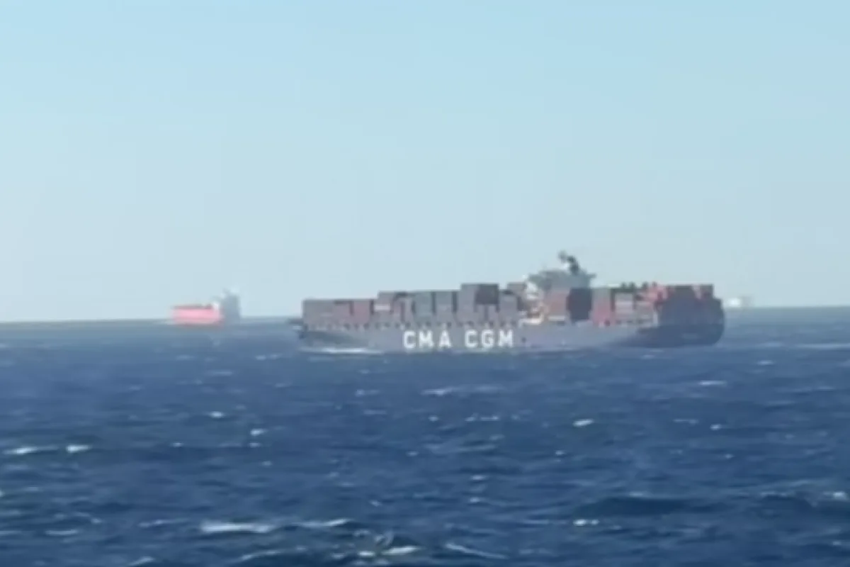 Dua Kapal Pertamina Tertahan di Teluk Arab usai Penutupan Selat Hormuz