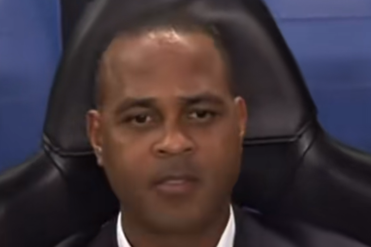 Apa Penyebab Patrick Kluivert Dipecat PSSI? Benarkah Akibat Gagal Loloskan Timnas Indonesia ke Piala Dunia 2026?