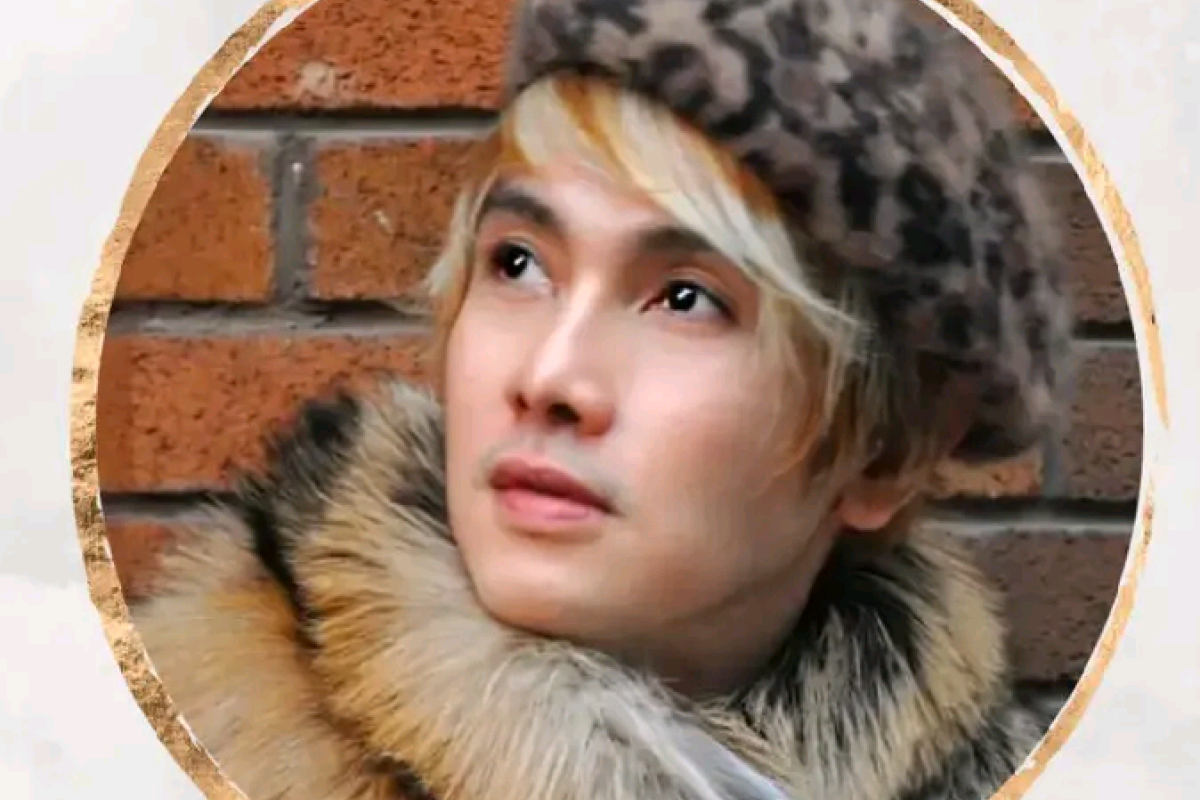 Profil Tampang Oma Derry Alias David FJ Sutrisno MUA Legendaris Indonesia yang Meningggal Dunia: Umur, Agama dan Akun IG