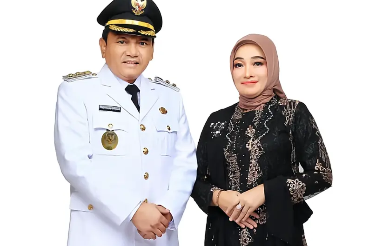 Siapa Anak dan Istri Risma Ardhi Chandra? Bupati Pati yang Baru Gantikan Sudewo Usai Jadi Tersangka OTT KPK, Bukan Kalangan Orang Sembarangan?