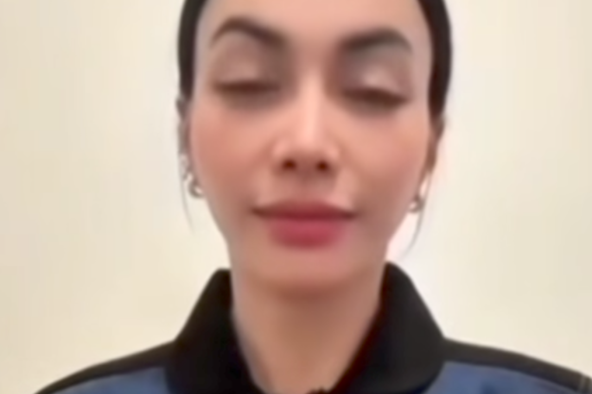 Denada Akhirnya Mengakui Ressa Rizky Rosano sebagai Anak Kandung Setelah Bertahun-tahun Bungkam! Benarkah Karena Takut Diboikot?