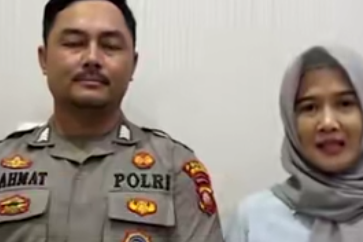  Profil Bripka Rahmat Walliansen Suami Ria Vera Andriani yang Viral Usai Ngaku Lolos Razia Polisi Pakai Kartu Sakti Angota Bhayangkari: Umur, Agama dan IG