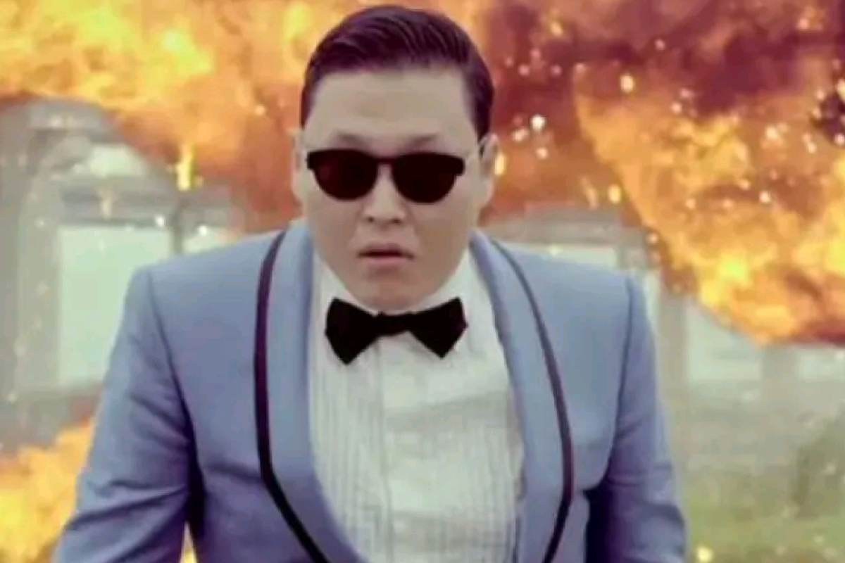 PSY Terlibat Skandal Resep Obat Psikotropika: Polisi Geledah Kantor P-NATION, Ponsel Disita untuk Forensik Digital