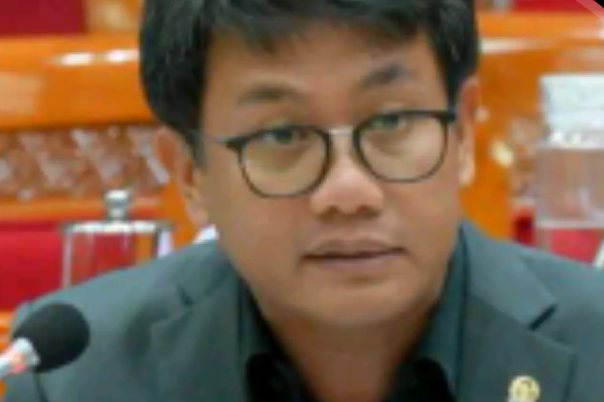 Bonnie Triyana Soroti Kesejahteraan Guru, Usulkan Gaji Minimum Rp5 Juta per Bulan