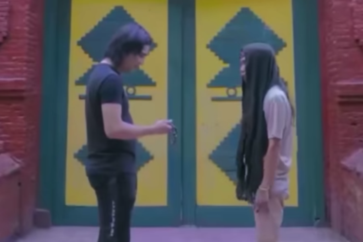 Siapa Sebenarnya Mama Ghufron yang Viral Bareng Charly Van Houten? Simak Profil Lengkap dan Kontroversi Sang Ulama dari Malang