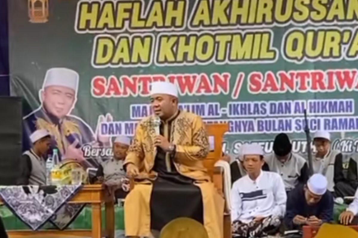  Siapa Anak dan Istri KH Moch Saiful Luthfi? Kini Viral di TikTok Usai Diduga Lecehkan 6 Santriwati, Bukan Orang Sembarangan? 
