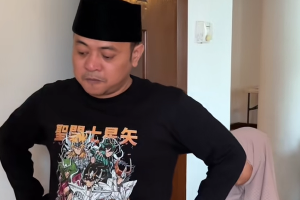 Siapa Anak dan Istri Hari Otong? TikToker Asal Madura yang Hina Fisik Badru Kepiting Alaska Hingga Buat Ibunda Menangis, Benarkah Bukan Orang Sembarangan?