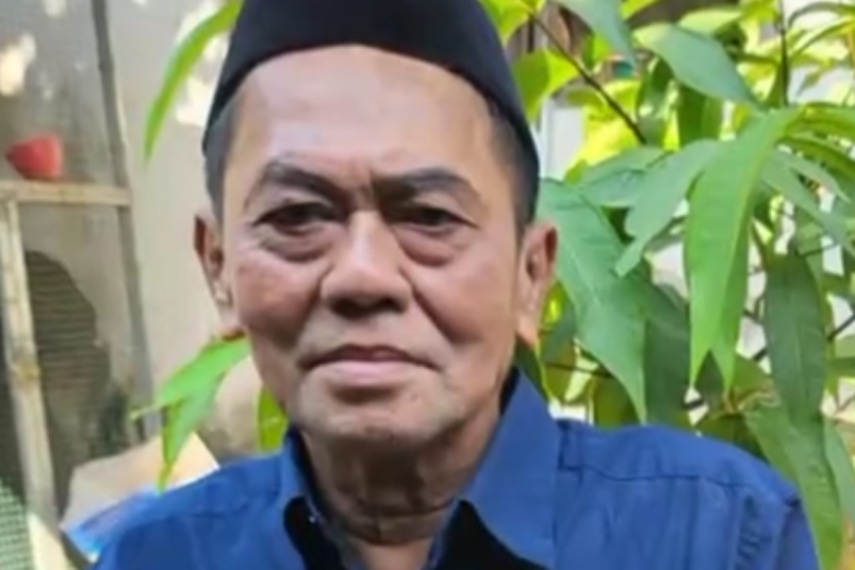 Siapa Anak dan Istri KH Muhaimin Abdur Rozaq? Pengasuh Pondok Pesantren Miftahul Ulum Besuki yang Meninggal Dunia, Bukan Orang Sembarangan?