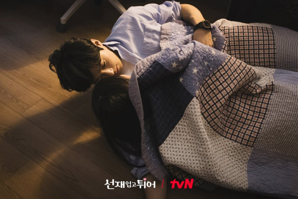 Download Lovely Runner (2024) Episode 6 Sub Indo Dibintangi Byeon Woo Seok di TVN Bukan LK21, Free Bocoran Sinopsis Link Nonton - Mantan Im Sol Muncul Ngajak Balikan Lagi