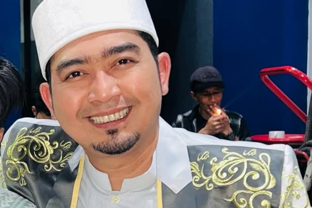Ustaz Solmed Bantah Dikaitkan Inisial SAM, Umumkan Sayembara Tangkap Penyebar Fitnah Berhadiah Rp90 Juta