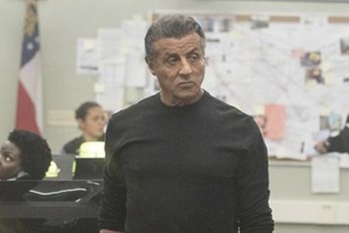 Sinopsis Backtrace Film Sylvester Stallone di Bioskop Trans TV Hari ini 15 Maret 2026