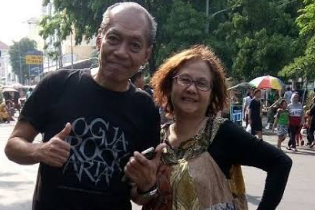 Profil Diah Pitaloka Istri Donny Fattah Bassis God Bless yang Meninggal Dunia: Umur, Agama dan Akun Instagram