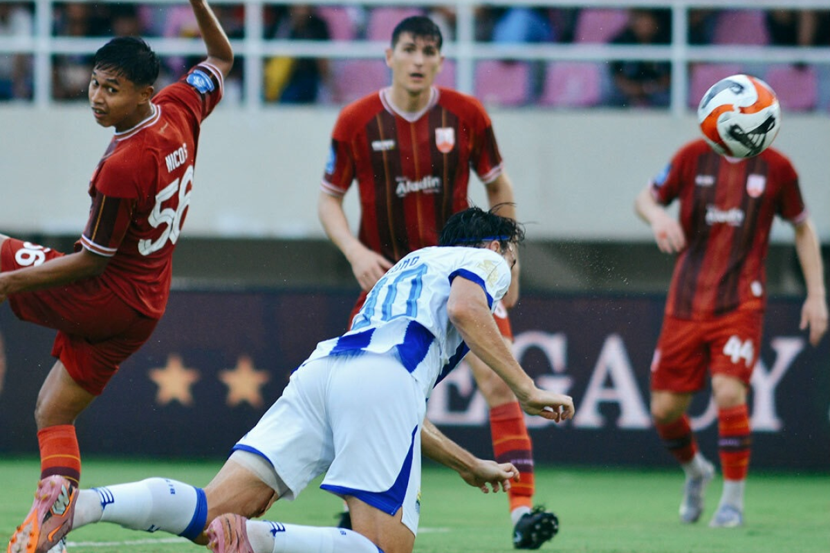 Persib Bandung Bidik Kemenangan Tipis atas Malut United di Liga 1 BRI Super League