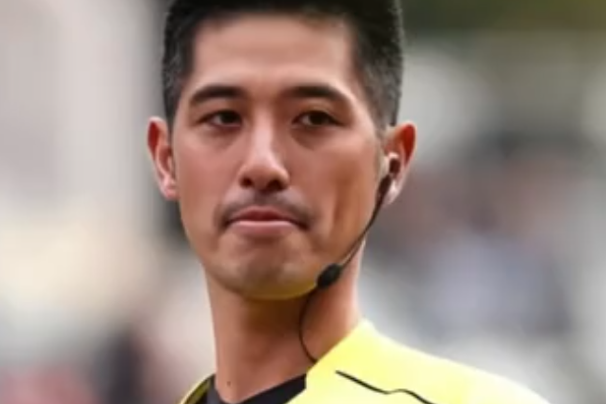Siapa Anak dan Istri Yudai Yamamoto? Wasit Jepang yang Belajar Umpatan Bahasa Indonesia demi Tertibkan Super League 2025-2026, Bukan Orang Biasa?