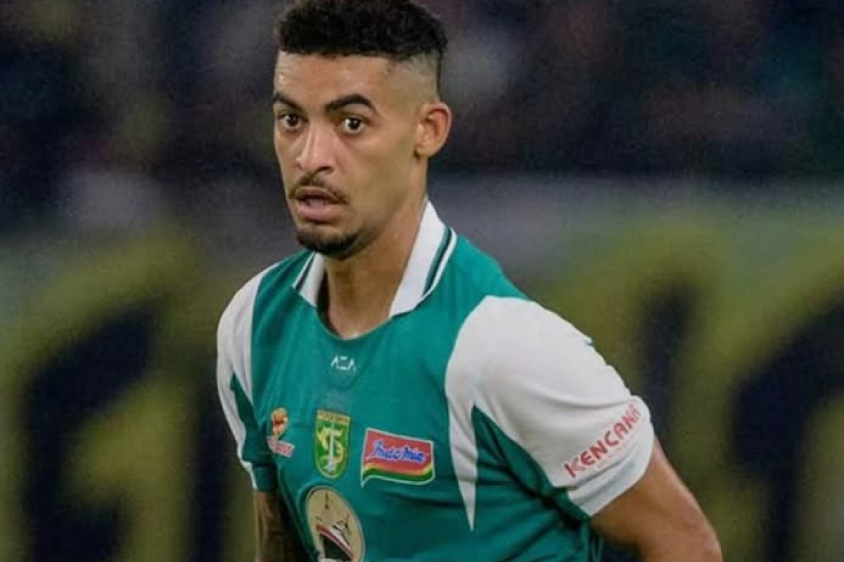 Bali United Waspadai Transisi Cepat Persebaya Jelang Duel Taktik Johnny Jansen vs Bernardo Tavares