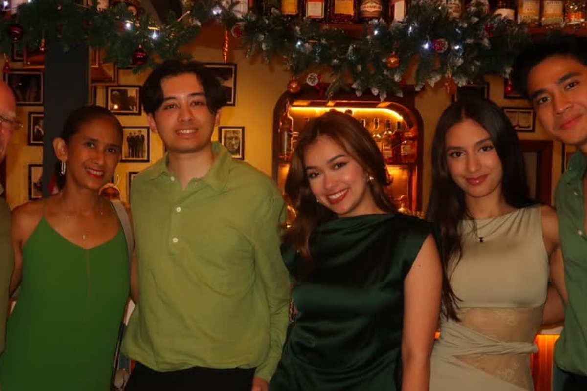 Apa Hubungan Rebecca Klopper dan Kiara McKenna? Benarkah Sahabat yang Tak Terpisahkan Hingga Rayakan Momen Natal Bersama?