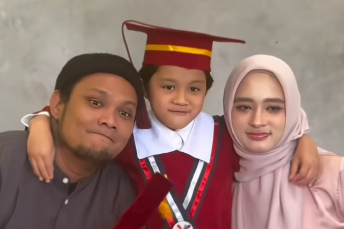 Siapa di Balik Bocornya Video CCTV 2 Jam Inara Rusli dan Insanul Fahmi? Benarkah Virgoun Diduga Tahu Rekaman Adegan Tak Pantas di Rumah IR Lantai Tiga