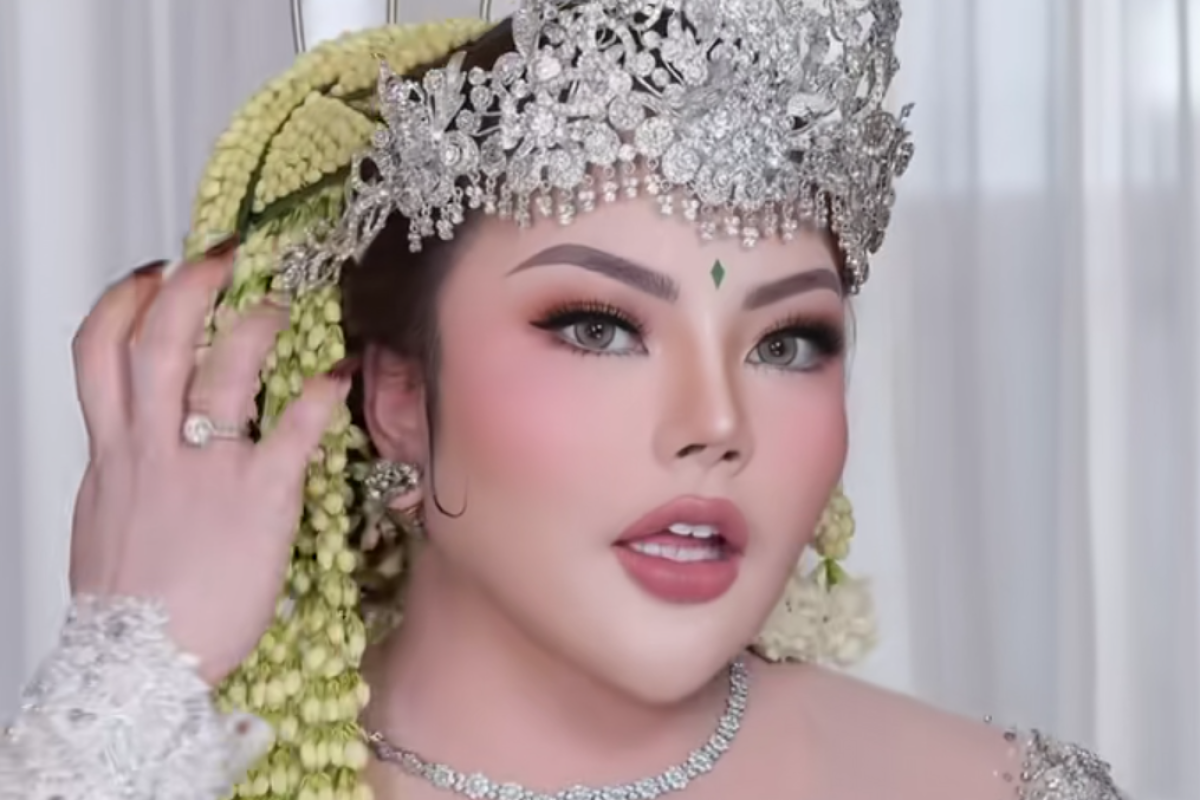 Lisa Mariana Dijemput Paksa Polda Jabar: Selebgram Ini Kini Menghadapi Dua Kasus Hukum Sekaligus—Apakah Akan Ditahan?