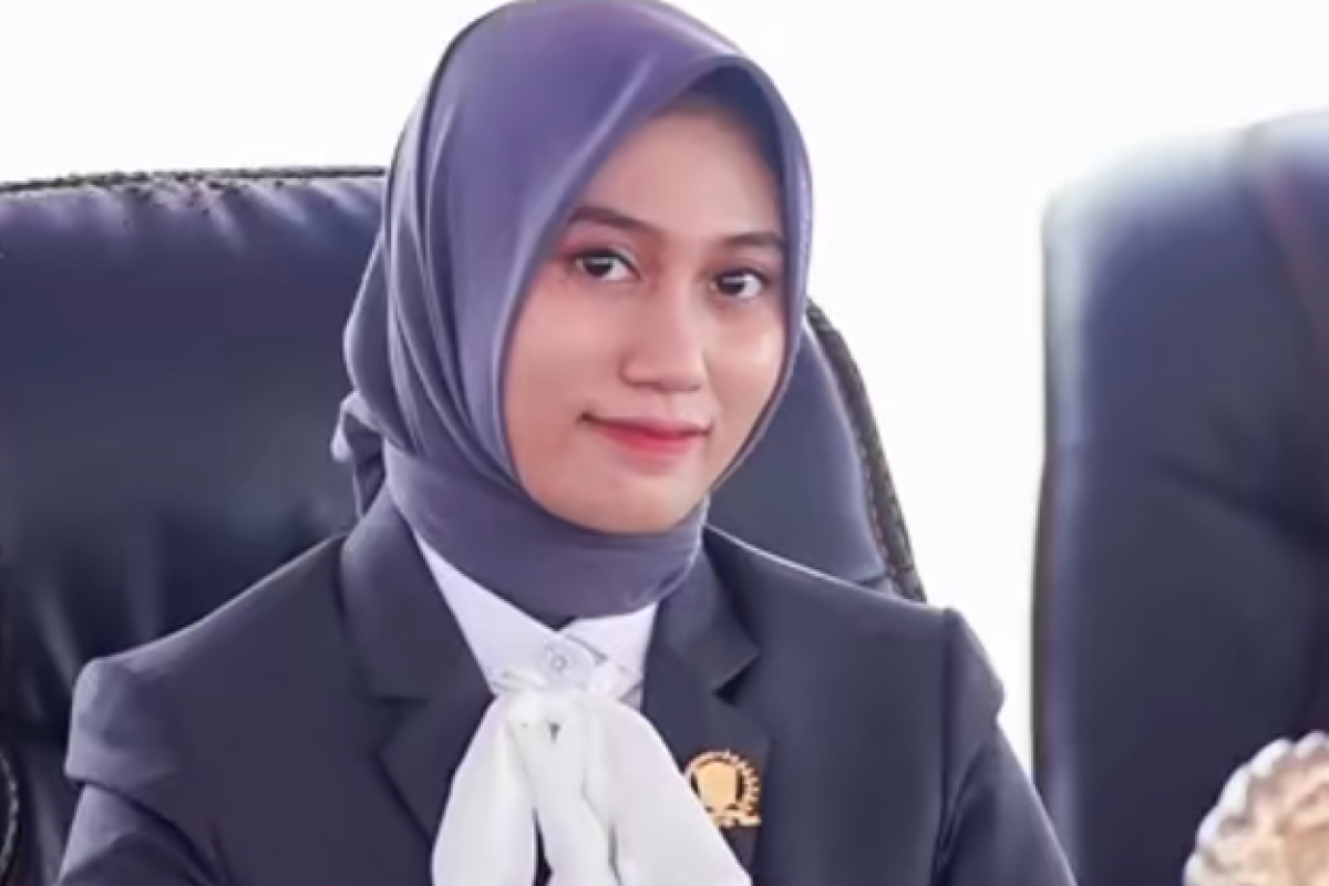 Profil Tampang Dheninda Chaerunnisa, Ketua Komisi III DPRD Gorontalo Utara, Viral Usai Terekam Cibir Orator Demo Lengkap dari Umur, Agama dan Akun IG