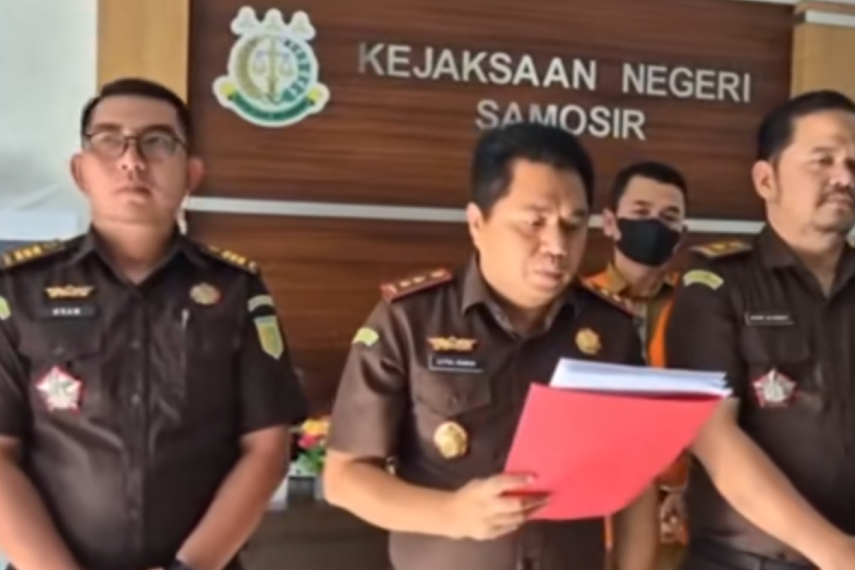 Skandal Korupsi Dana Bantuan Banjir Bandang di Samosir: Kadinsos Diduga Potong 15 Persen untuk Keuntungan Pribadi