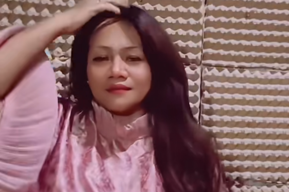 Profil Tampang Nia Carpenter Mantan Pengasuh Kamari Anak Jennifer Coppen yang Dipecat Karena Ketahuan Main HP saat Bekerja: Umur, Agama dan IG