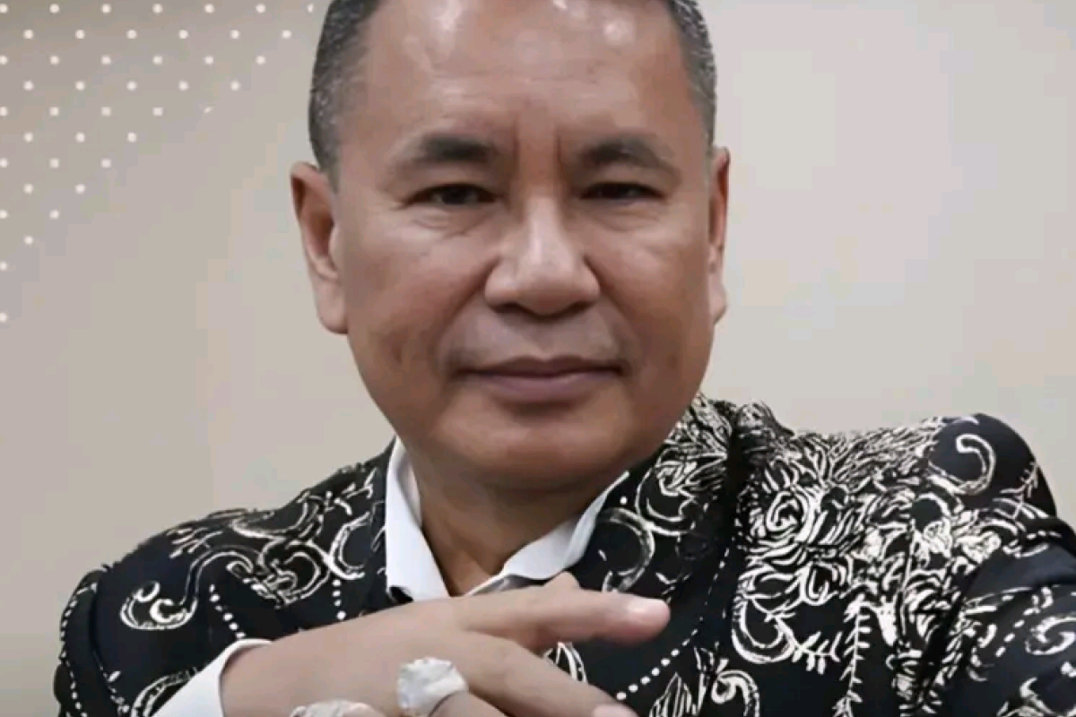 Hotman Paris Lontarkan Sindiran Pedas: YouTuber Podcast yang Jago Bahas Perselingkuhan, Ternyata Juara Selingkuh?