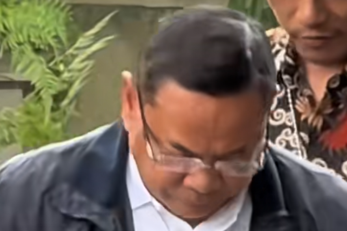 Kepala Dispermades Pati Buka Cerita Usai Lima Jam Diperiksa KPK dalam Kasus OTT Bupati Sudewo