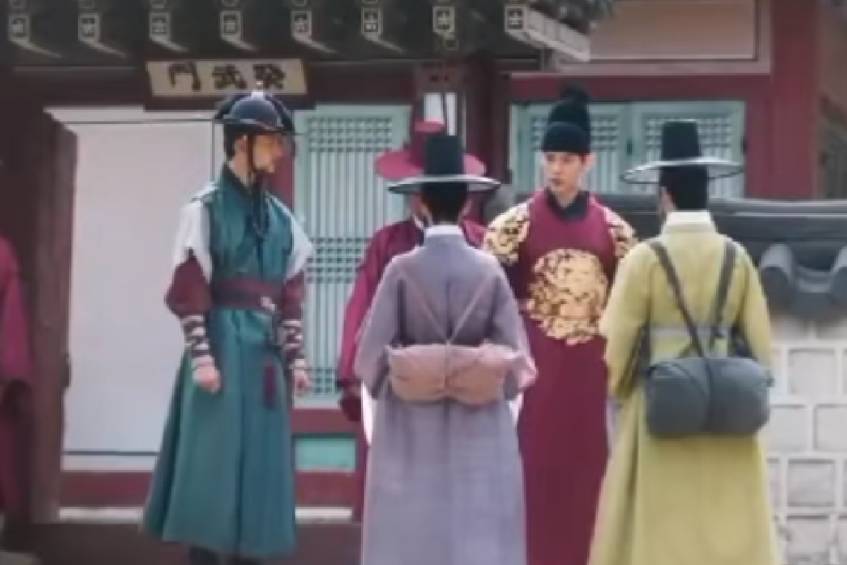 Bon Appetit, Your Majesty Episode 9 Sub Indo di Netflix Bukan LK21: Ji Yeong harus Mencari Keturunan dari Jang Yeong Sil