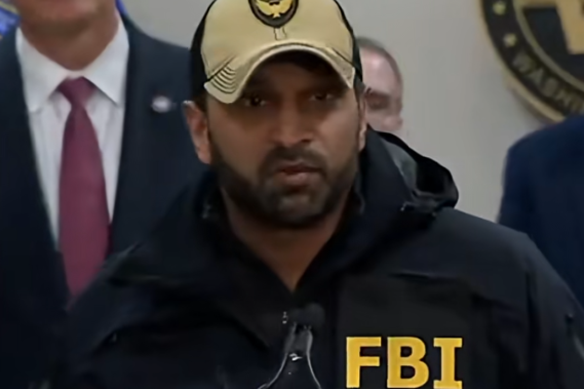 Hacker Iran Retas Email Direktur FBI Kash Patel, AS Tawarkan Hadiah Rp157 Miliar