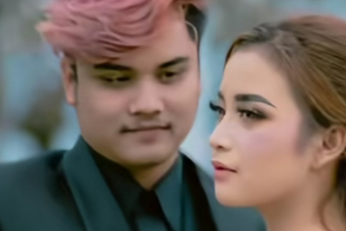 Siapa Dini Kurnia? Mantan Istri Ressa Rizky Rosano Anak Denada yang Diduga Menelantarkan Anak